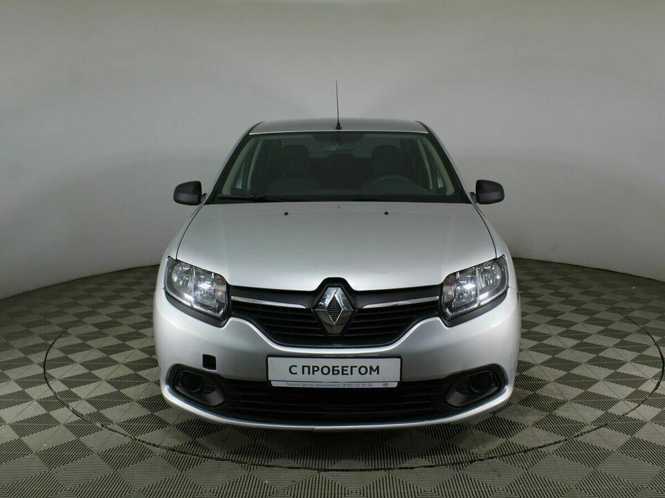 Renault Logan II, фото №1