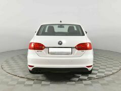 Volkswagen Jetta VI, фото №3