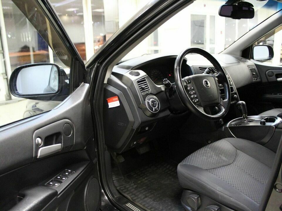 SsangYong Kyron I Рестайлинг, фото №8