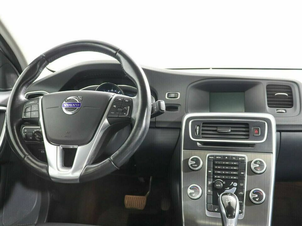 Volvo S60 II Рестайлинг, фото №5