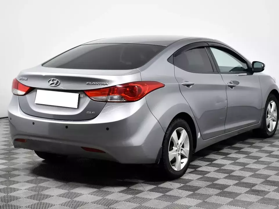 Hyundai Elantra, фото №5