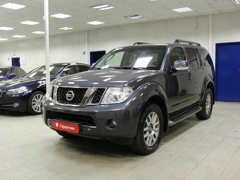 Nissan Pathfinder III Рестайлинг, фото №1