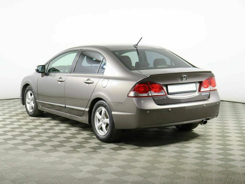 Honda Civic VIII Рестайлинг, фото №3