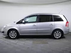 Opel Zafira, фото №8