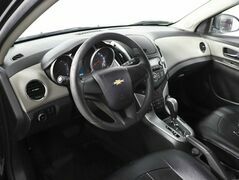 Chevrolet Cruze, фото №11