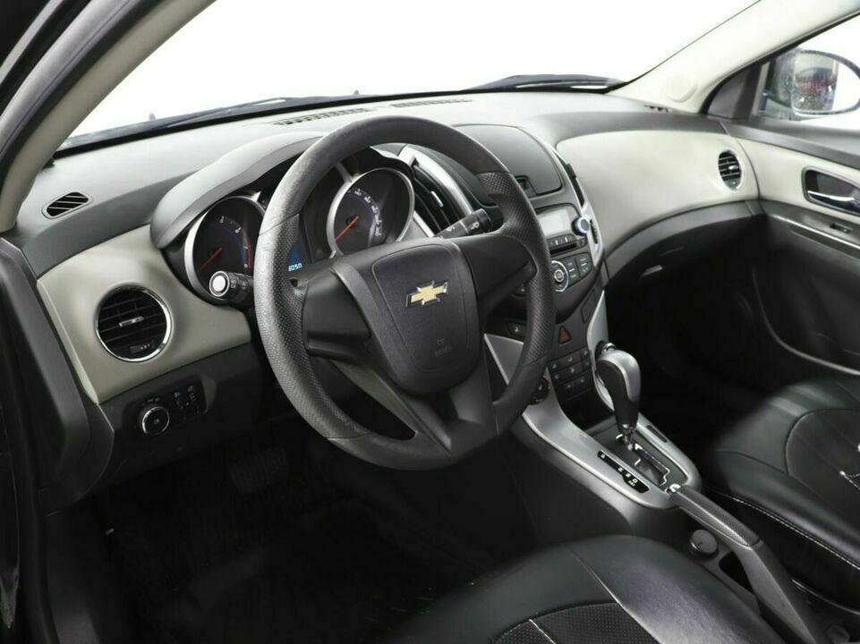 Chevrolet Cruze, фото №11