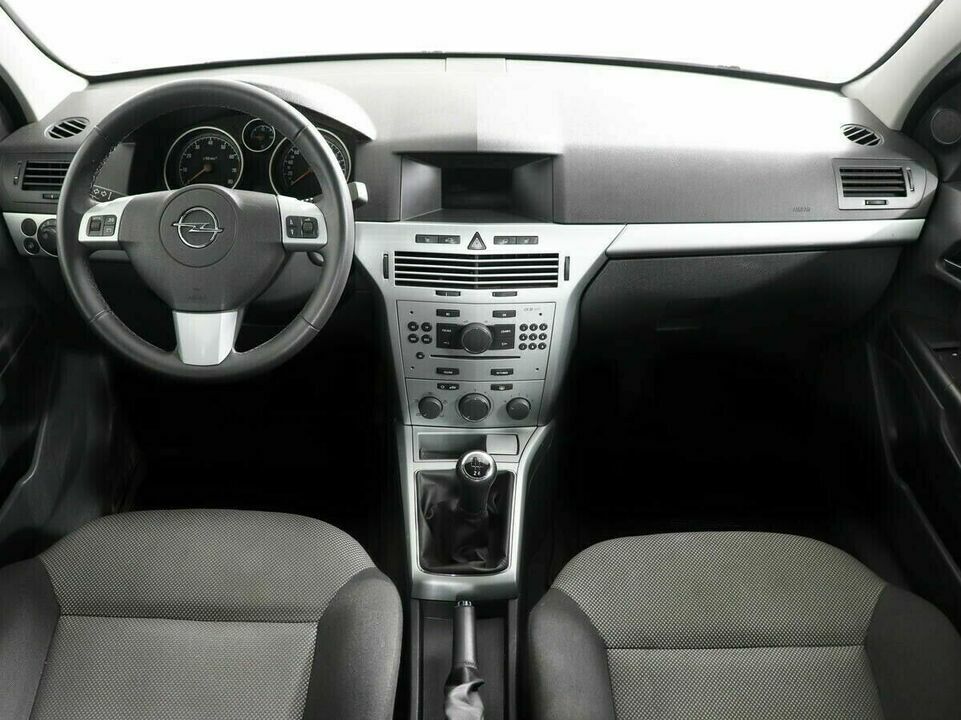 Opel Astra H Рестайлинг, фото №7