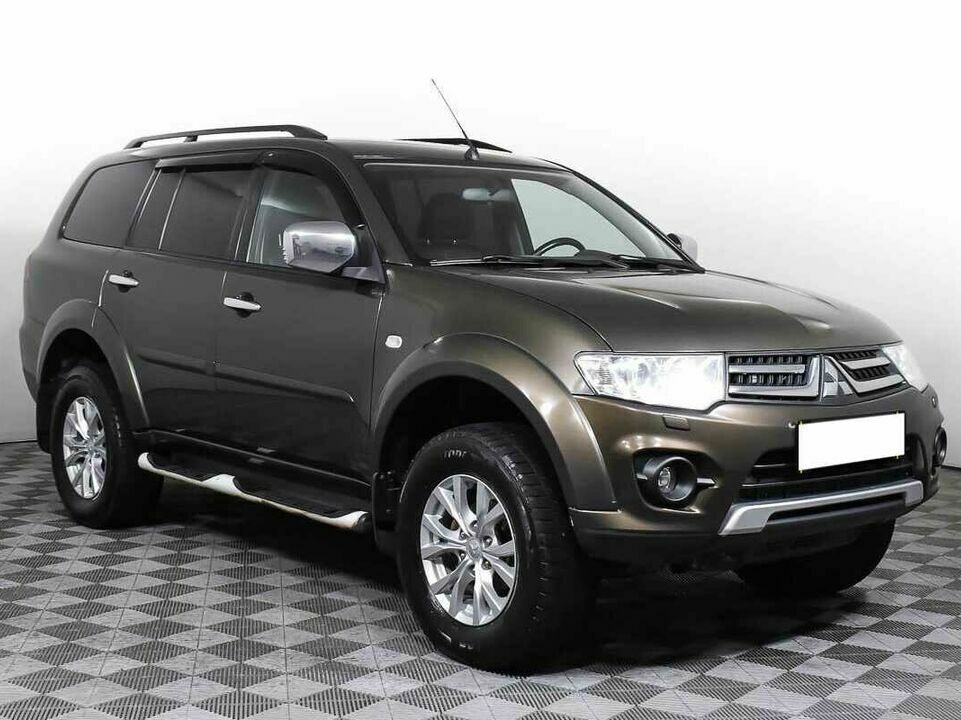 Mitsubishi pajero sport акпп 2014 с пробегом 82 300 км, фото №3