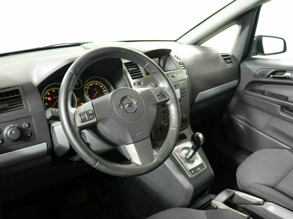 Opel Zafira B, фото №5