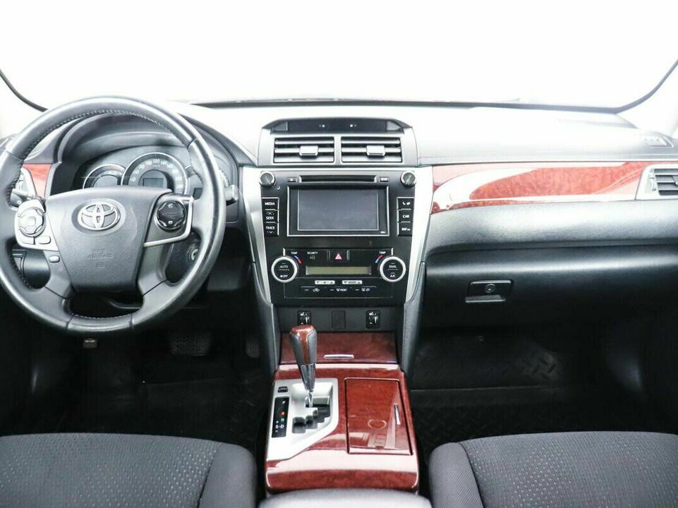 Toyota Camry VII (XV50), фото №5