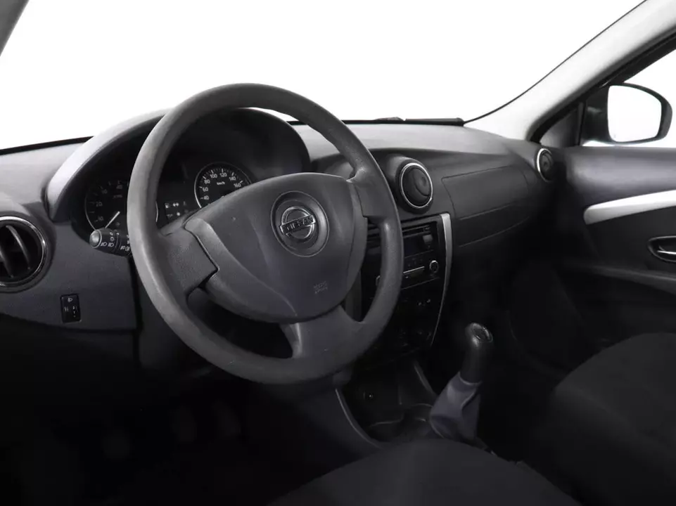 Nissan Almera, фото №9