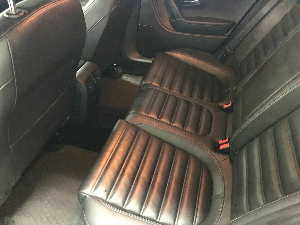 Volkswagen Passat CC, фото №10