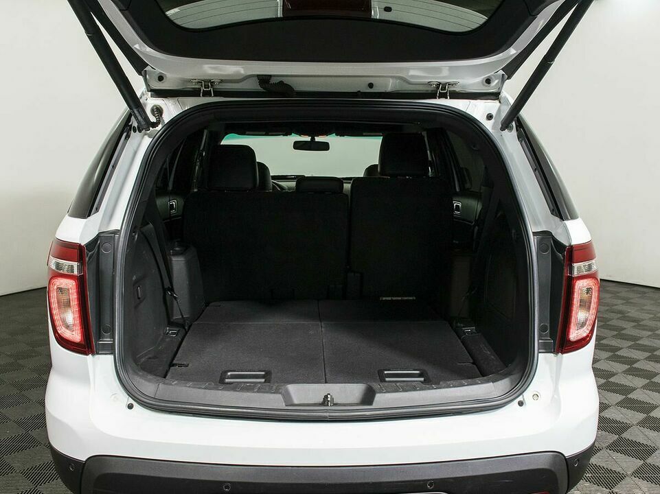 Ford Explorer, фото №16
