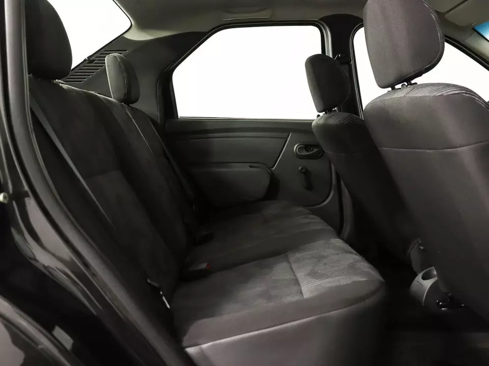 Renault Logan, фото №10