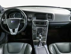 Volvo S60 II Рестайлинг, фото №5