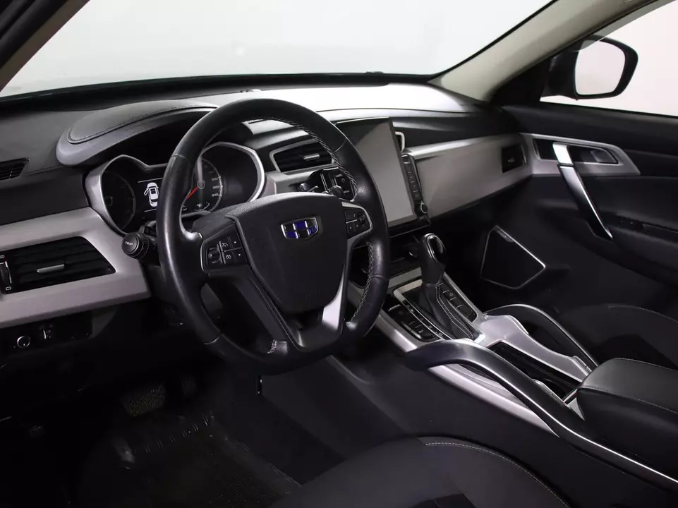 Geely Atlas, фото №14