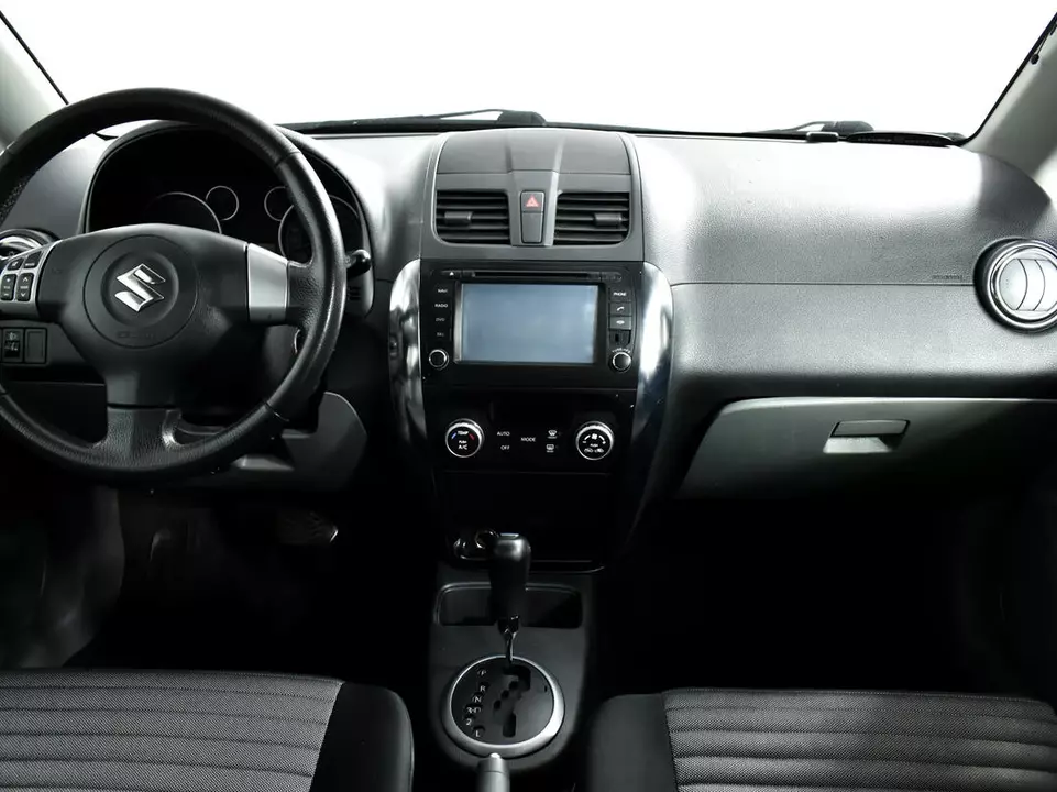 Suzuki SX4, фото №11