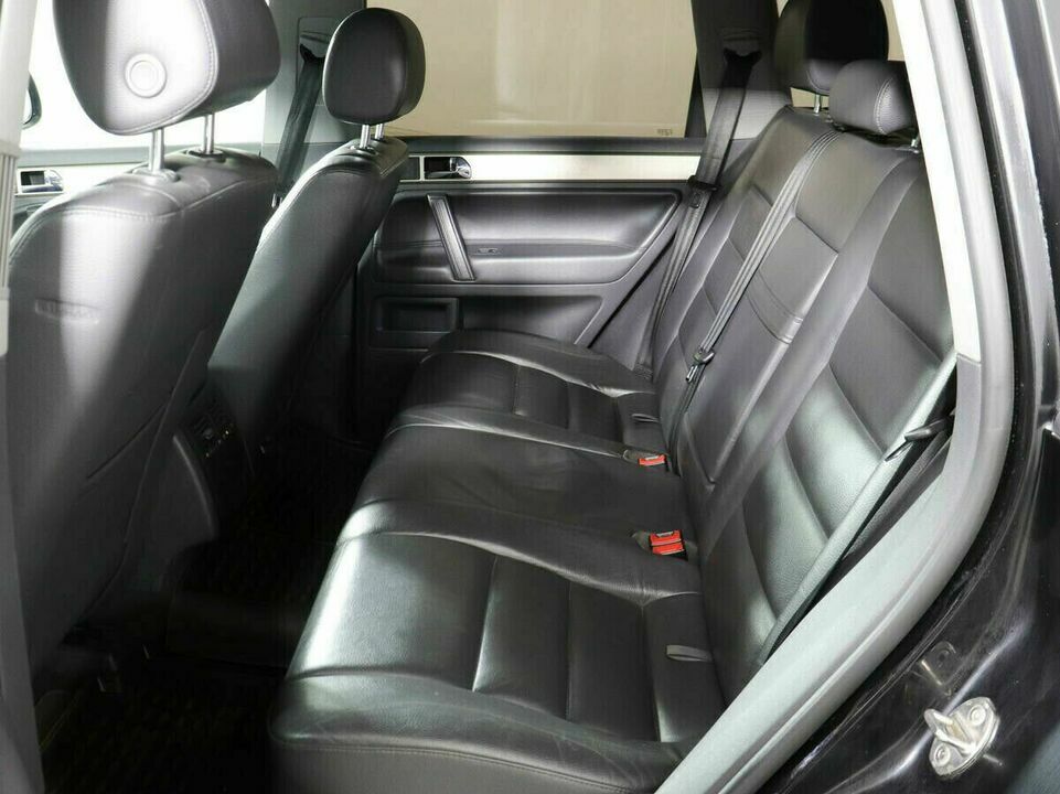 Volkswagen Touareg I Рестайлинг, фото №10