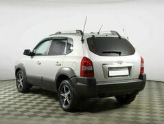 Hyundai Tucson 2.0 Автомат, фото №3