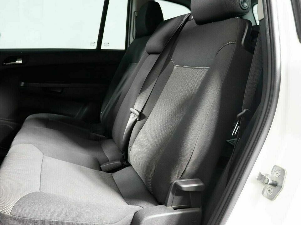 Opel Zafira B Рестайлинг, фото №9