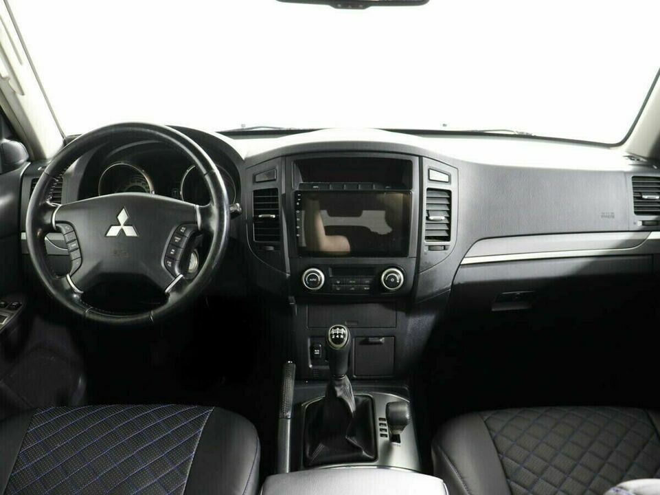 Mitsubishi Pajero IV, фото №9