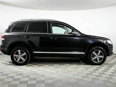 Volkswagen Touareg I Рестайлинг, фото №5