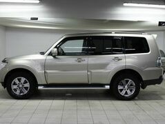Mitsubishi Pajero IV, фото №8
