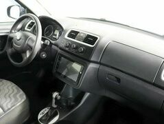 Skoda Fabia 1.6 Автомат, фото №8