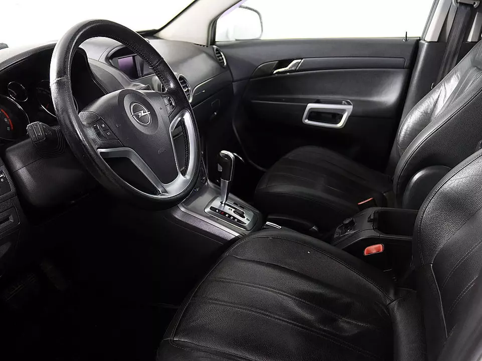 Opel Antara, фото №15