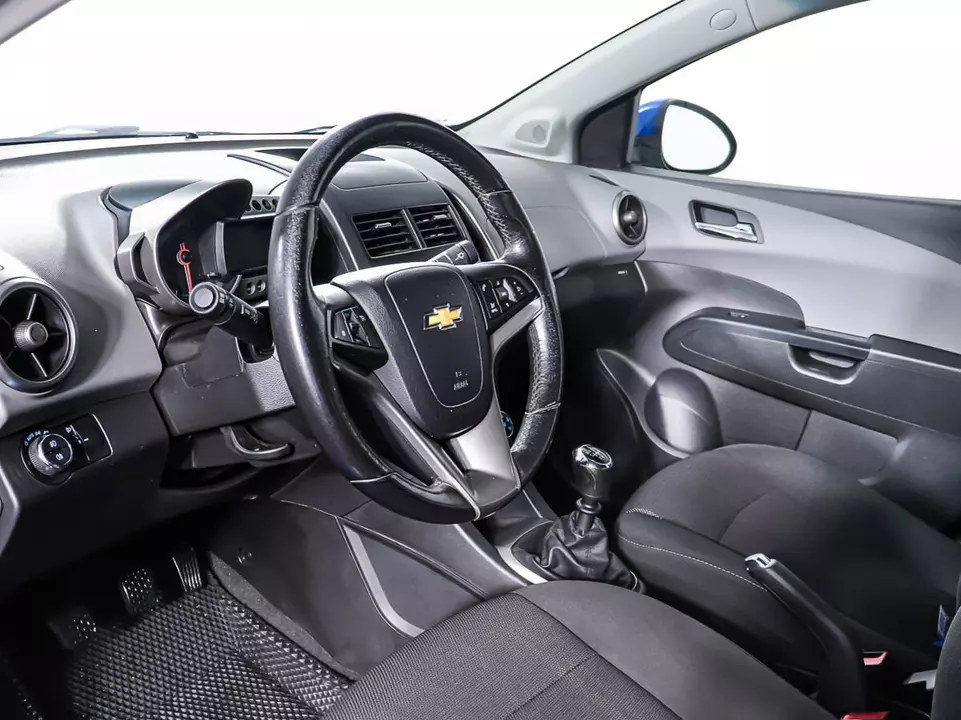 Chevrolet Aveo, фото №15