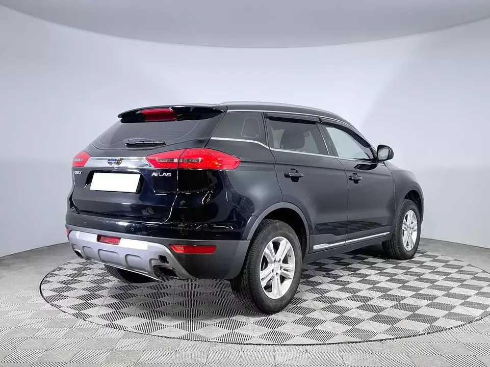 Geely Atlas, фото №5