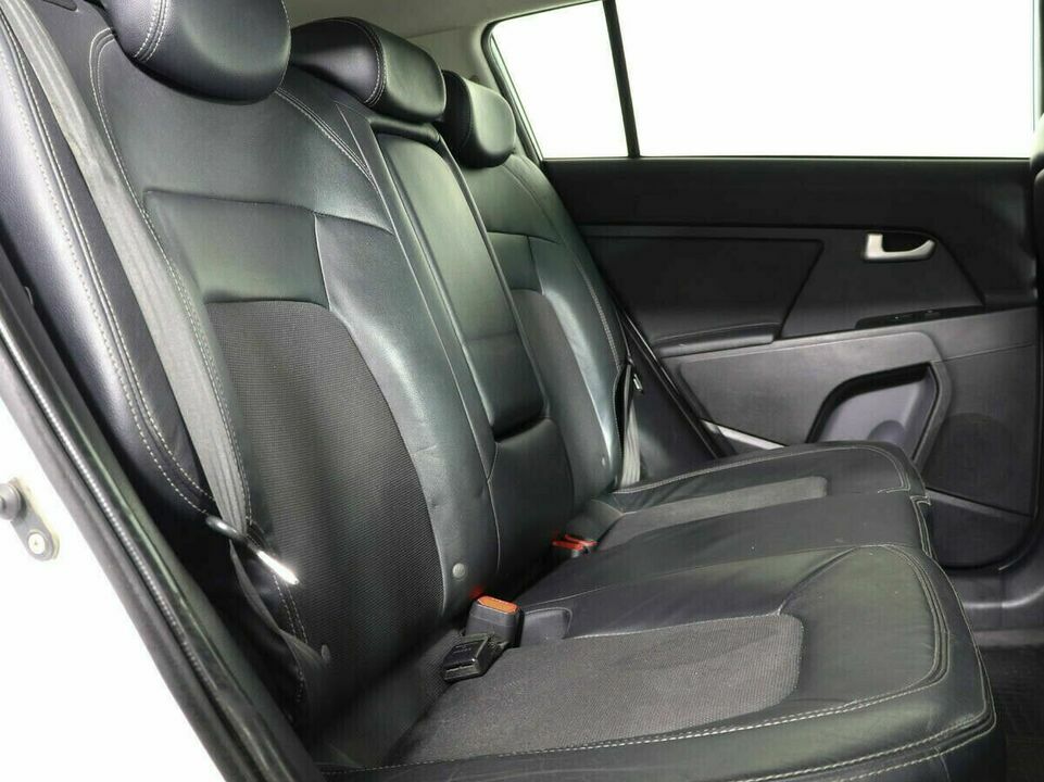 Kia Sportage III, фото №8