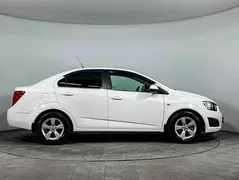 Chevrolet Aveo, фото №4