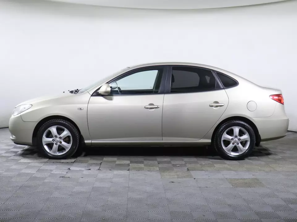 Hyundai Elantra, фото №8