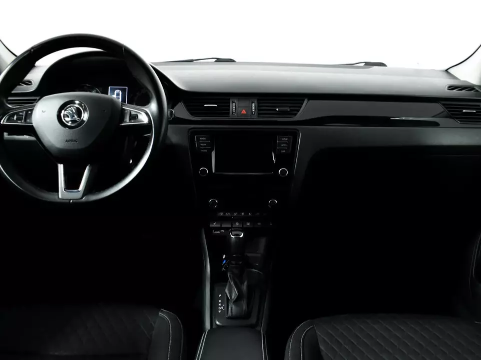 Skoda Rapid, фото №11
