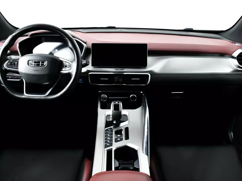 Geely Coolray, фото №12