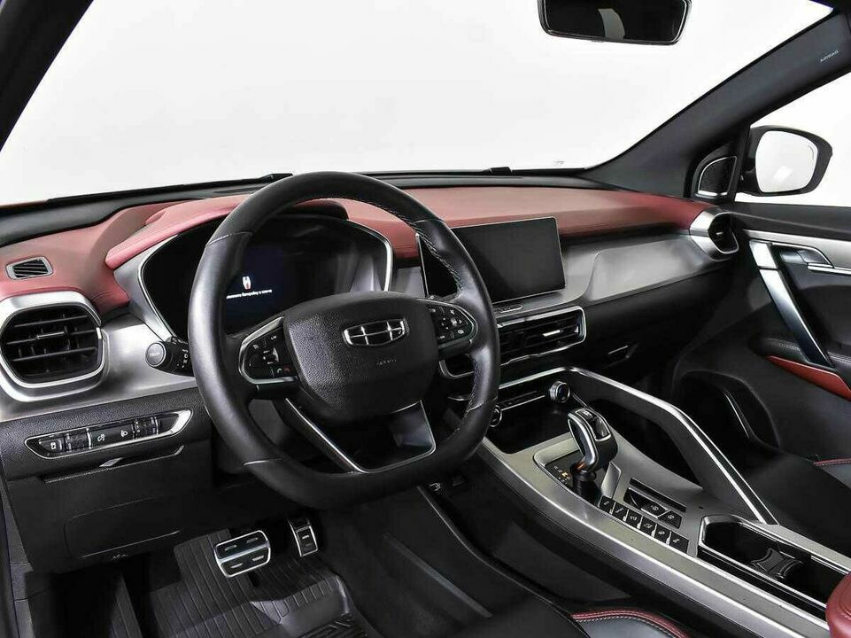 Geely coolray робот 2020 с пробегом 15 100 км, фото №3