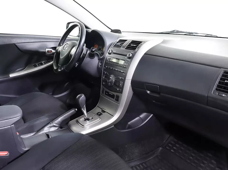 Toyota Corolla, фото №11