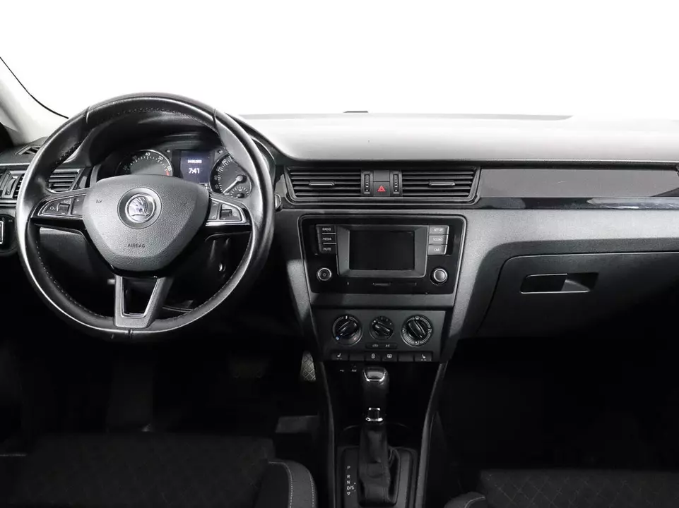 Skoda Rapid, фото №8
