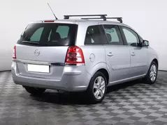 Opel Zafira, фото №5