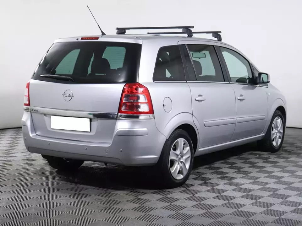 Opel Zafira, фото №5