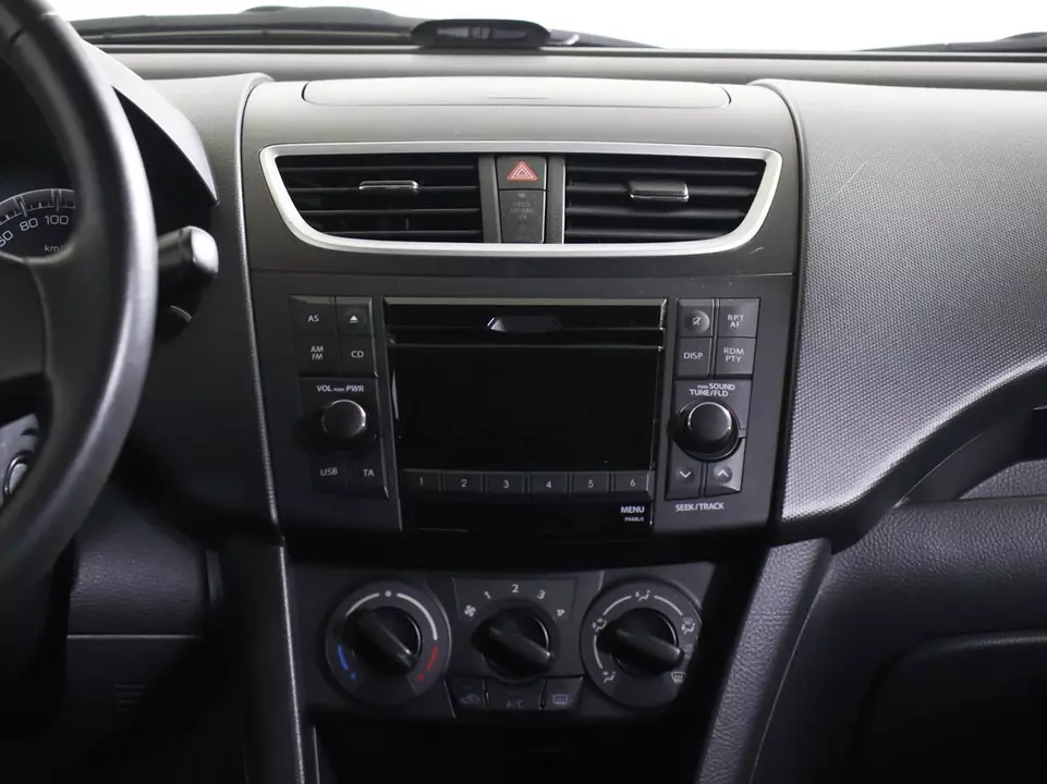Suzuki Swift, фото №13
