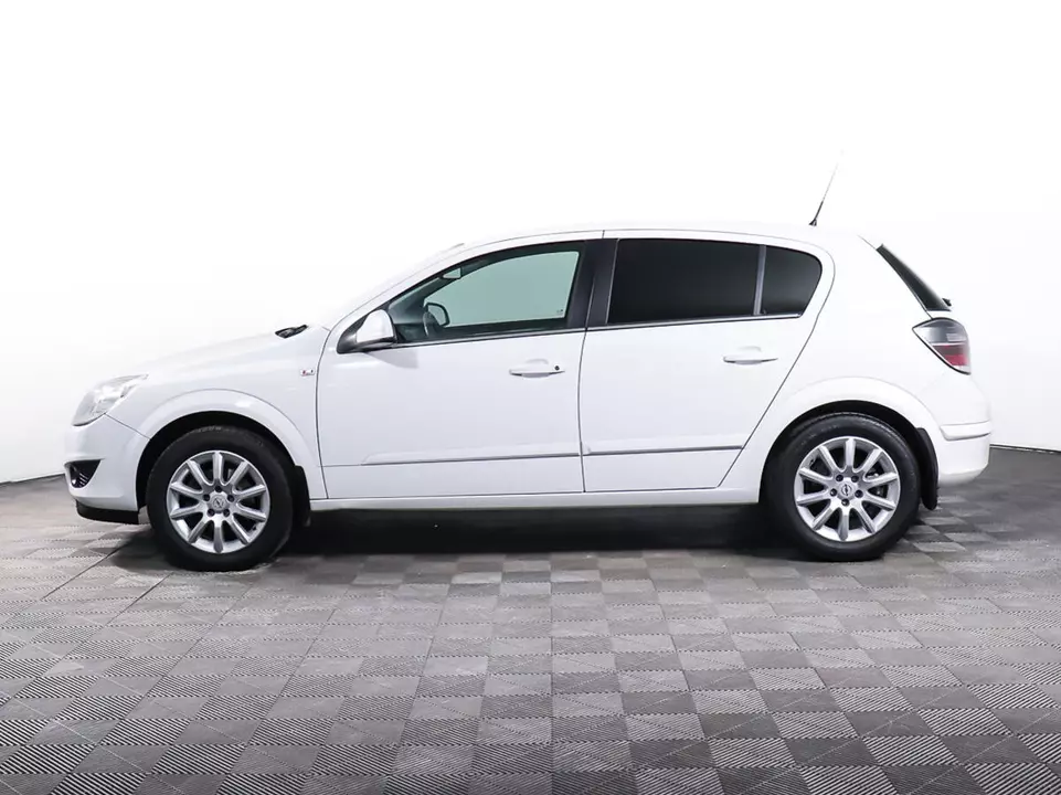Opel Astra, фото №8