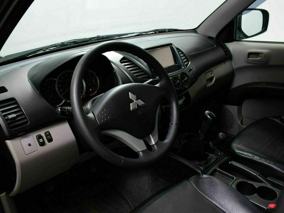 Mitsubishi l200 iv, фото №9