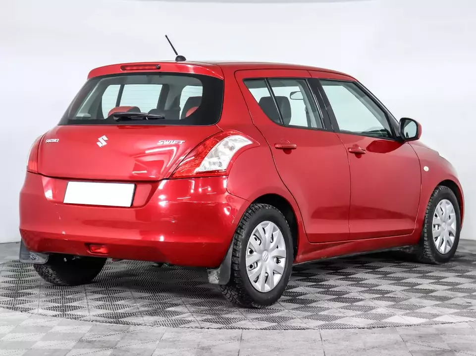Suzuki Swift, фото №5