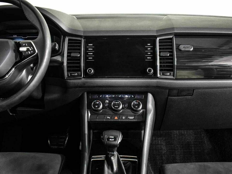 Skoda kodiaq робот 2017 с пробегом 58 824 км, фото №4