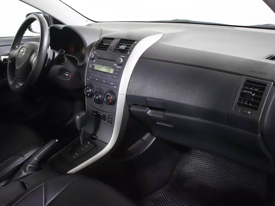 Toyota Corolla, фото №9