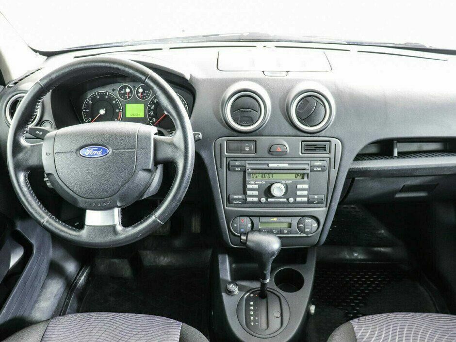 Ford Fusion 1.6 Автомат, фото №9