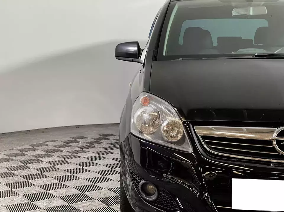 Opel Zafira, фото №14