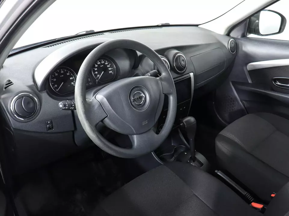 Nissan Almera, фото №9